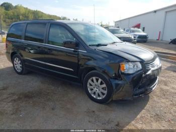  Salvage Chrysler Town & Country
