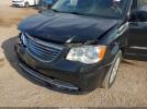 Chrysler Town & Country Touring Image 5