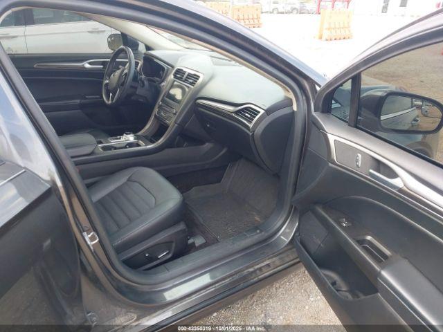 Ford Fusion Se Image 3