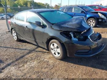  Salvage Kia Forte