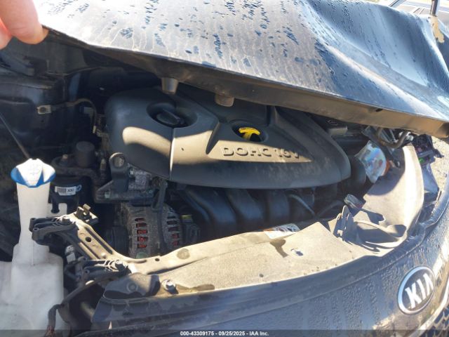 Kia Forte Lx Image 8