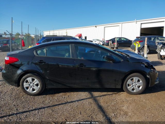 Kia Forte Lx Image 13