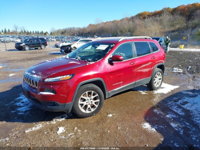 Jeep Cherokee Latitude 4x4 Image 4