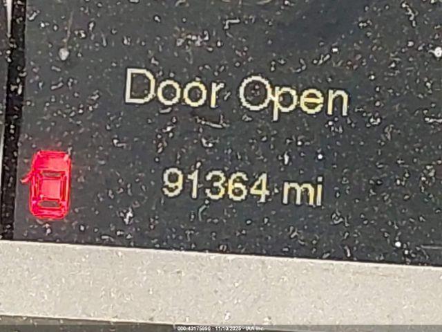 Jeep Cherokee Latitude 4x4 Image 14