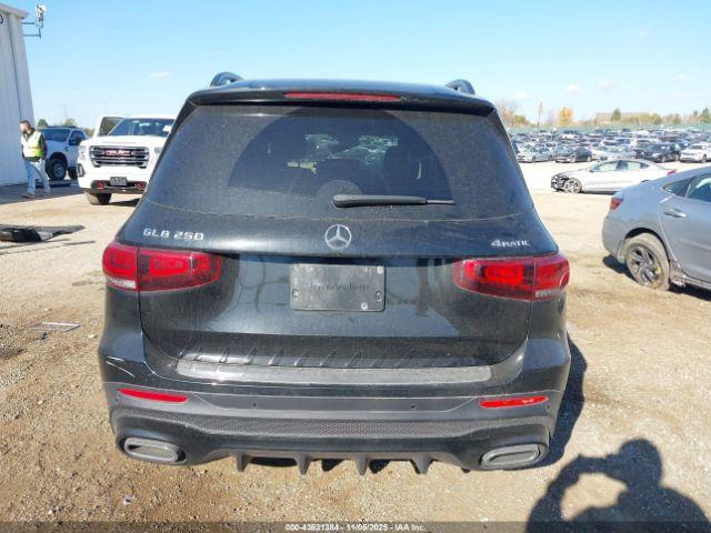 Mercedes-Benz GLB 4matic Image 9