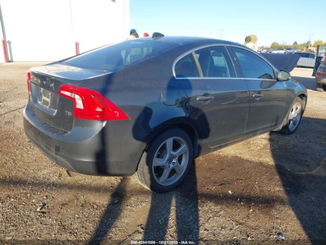 Volvo S60 T5 Image 5
