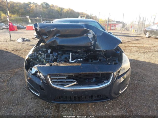 Volvo S60 T5 Image 8