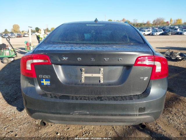 Volvo S60 T5 Image 14