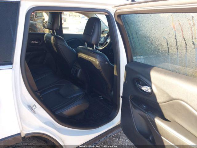 Jeep Cherokee Limited Image 10