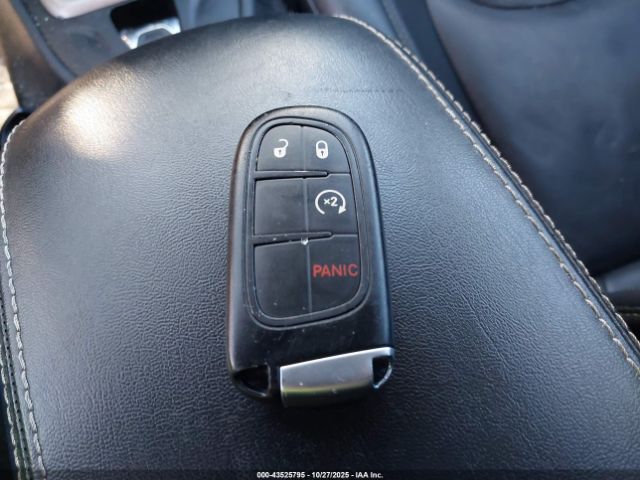 Jeep Cherokee Limited Image 14