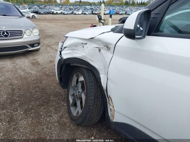 Hyundai VENUE Sel Image 9