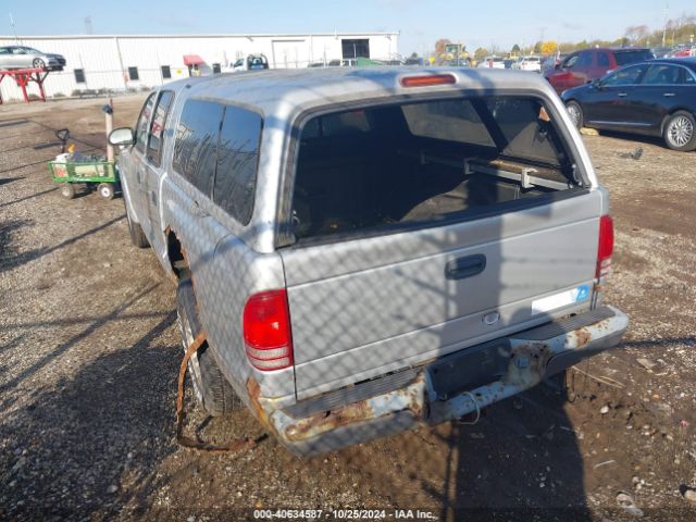Dodge Dakota Image 4