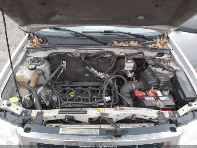 Ford Escape Xlt Image 9