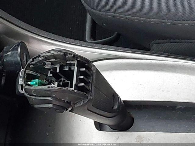 Chevrolet Trax Lt Image 13