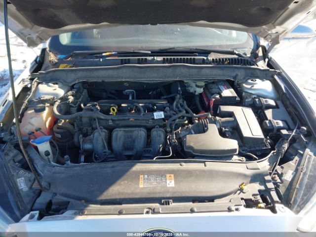 Ford Fusion Se Image 6