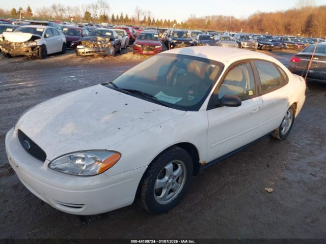 Ford Taurus Se Image 6