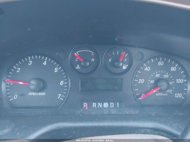 Ford Taurus Se Image 11