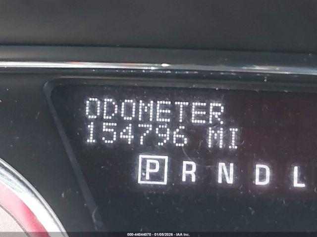 GMC Acadia Denali Image 16