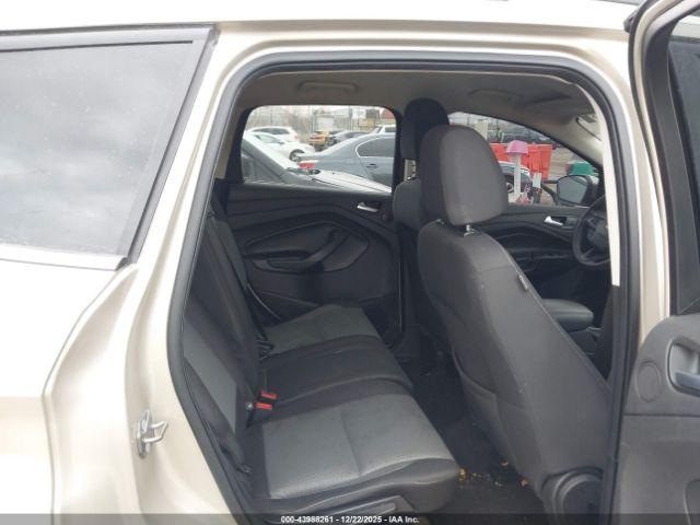 Ford Escape Se Image 11