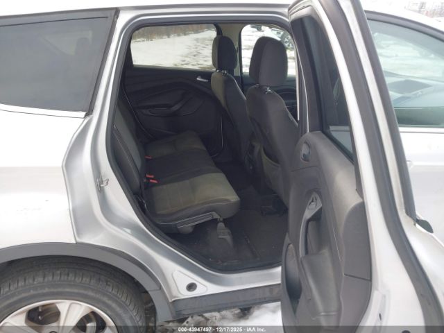 Ford Escape Se Image 2