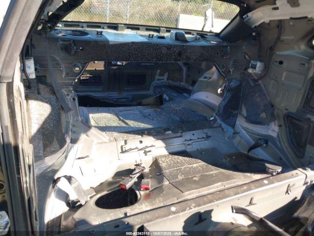 Dodge Challenger Image 3