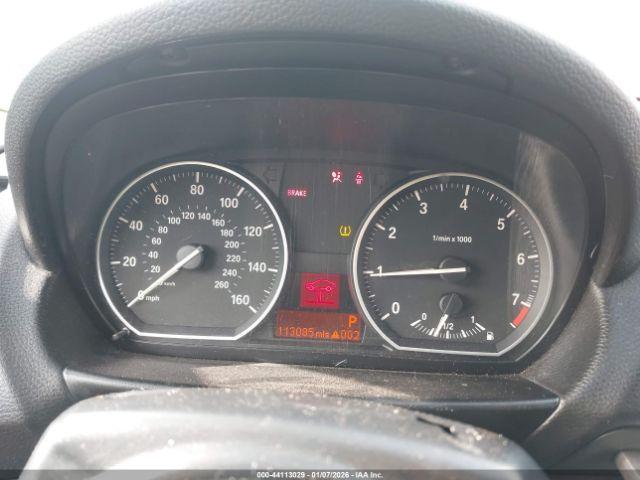 BMW 1 Series Image 6