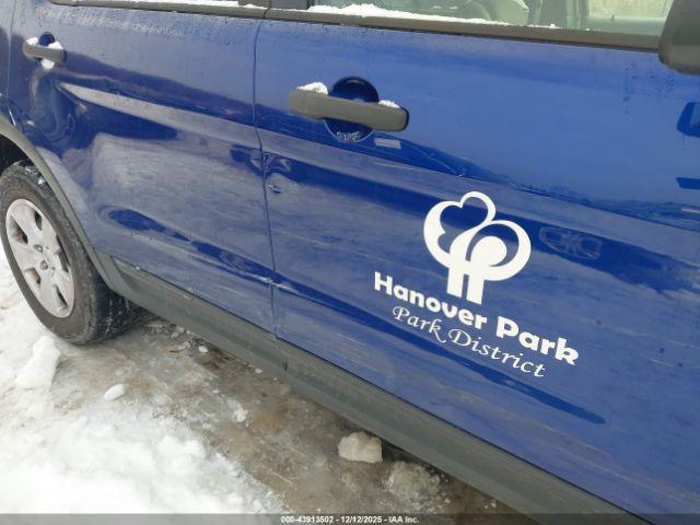 Ford Explorer Image 7